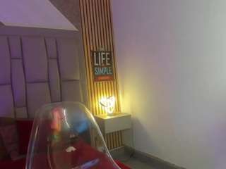 karlarusso live cam profile