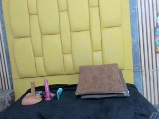 karlarusso's CamSoda show and profile