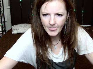 meganpirs live webcam show