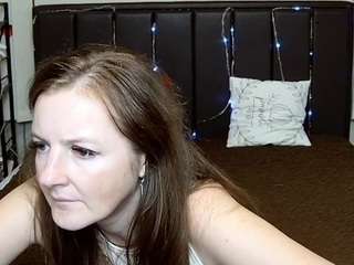 MeganPirs live webcam show