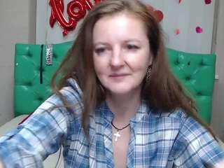 MeganPirs live cam preview