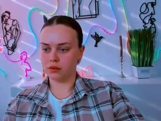 mishel-shy live cam profile