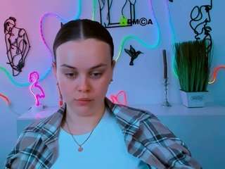 mishel-shy live cam profile