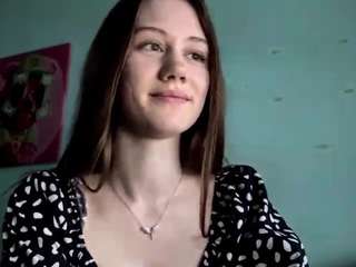 Live webcam model muicoressel on Soda Cams