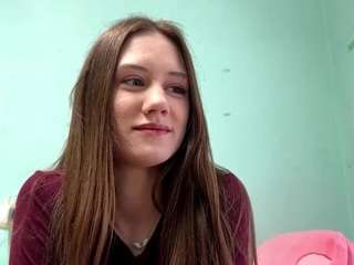 Live webcam model muicoressel on Soda Cams