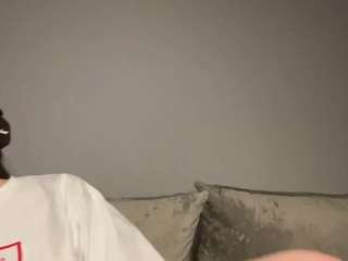 Live webcam model shantelhurt on Soda Cams