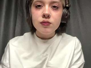 Live webcam model shantelhurt on Soda Cams