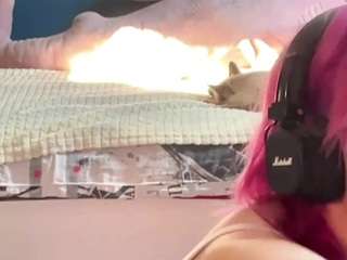 Auesha live cam preview