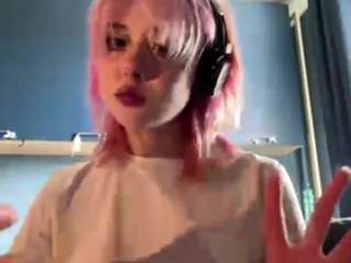 Auesha live cam preview