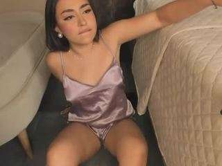 Live webcam model sofimeza on Soda Cams