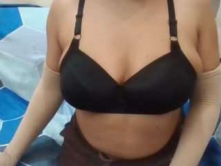 sweetyarora7772 webcam
