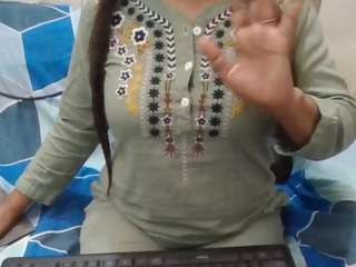 sweetyarora7772 webcam