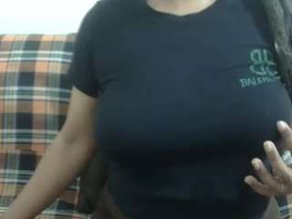 sweetyarora7772 live cam preview