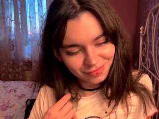 yanirajunk Live Webcam on CamSoda