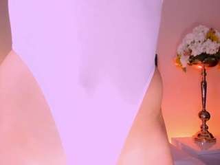 annadenverr Live Webcam on CamSoda