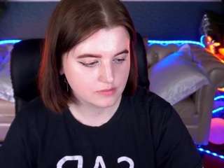 Live webcam model kristifoxy on Soda Cams