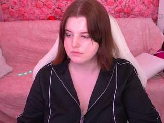 kristifoxy Live Webcam on CamSoda