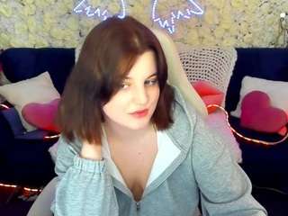 kristifoxy live cam profile