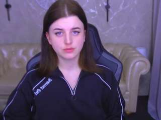 KristiFoxy live cam preview