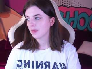 KristiFoxy live cam preview