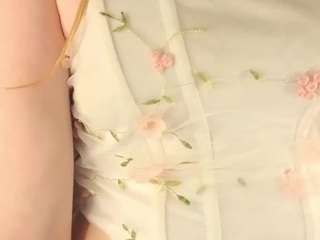 sallyy-angele1