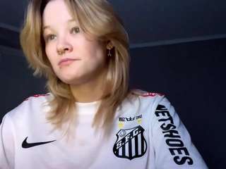 sandraallamong webcam