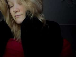 sandraallamong webcam