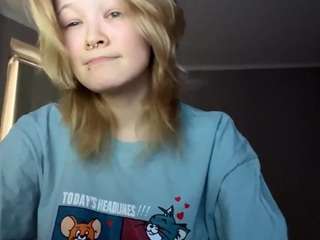 sandraallamong webcam