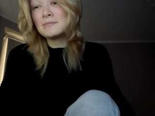 sandraallamong webcam