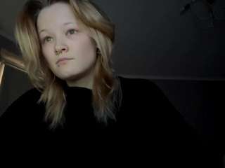 sandraallamong webcam