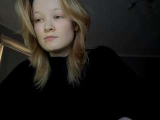 sandraallamong webcam