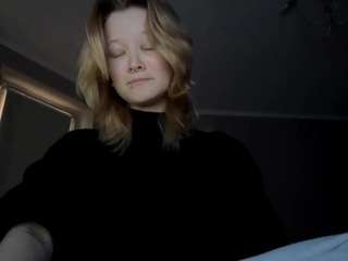 sandraallamong webcam