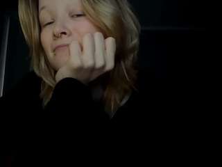 sandraallamong webcam