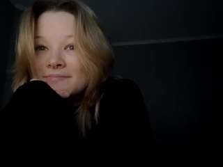 sandraallamong webcam