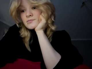 sandraallamong webcam