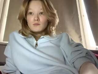 sandraallamong webcam