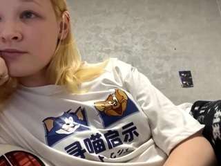sandraallamong live webcam show