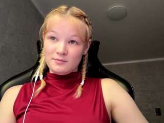 sandraallamong live webcam show