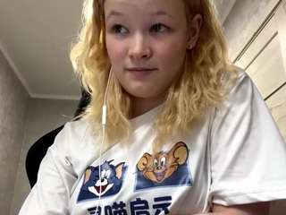 sandraallamong live webcam show