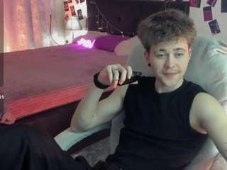 tomasnorton live cam profile