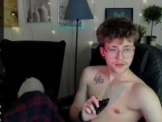 tomasnorton live cam profile