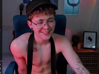 tomasnorton live cam profile