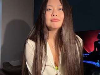 viviankolasa Live Webcam on CamSoda