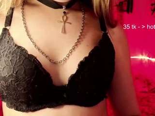 cristensayre Live Webcam on CamSoda