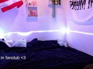 CristenSayre live cam preview