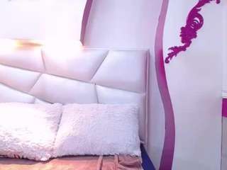 keirypaloma's CamSoda show and profile