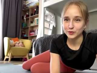 Live webcam model keshiawile on Soda Cams