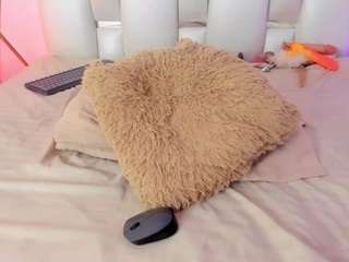 lilicameron