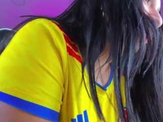 luccia-smith live webcam show