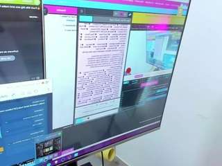 thaliawest live webcam show